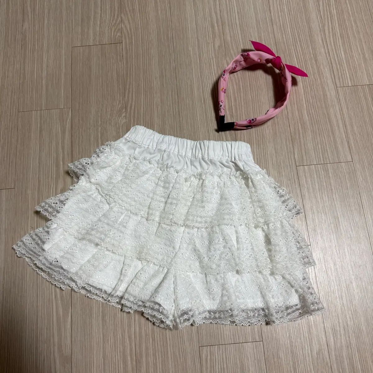 베베베베 레이스캉캉 치마바지(M)