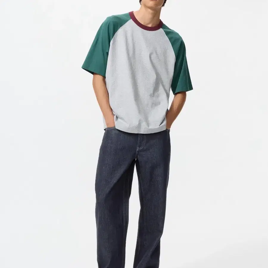 유니클로 jw앤더슨 스트레이트진 68BULE