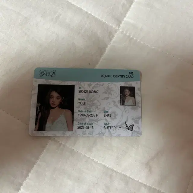 아이들 우기 아이덴티티 카드