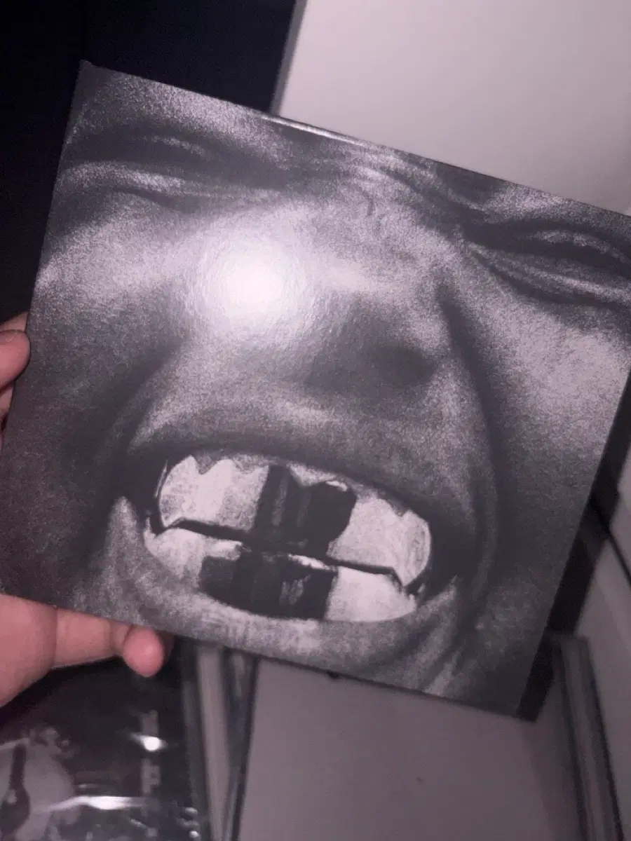 칸예 bully cd 팝니다