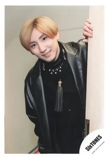SixTONES 21년 on eST 쿄모토 타이가 공식 사진 *1장