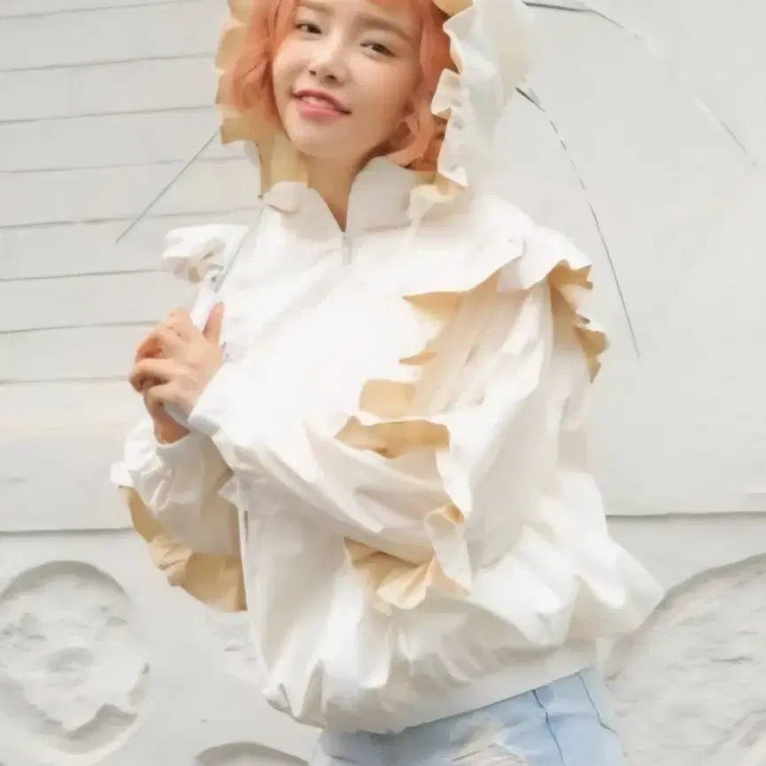 스타일난다 프릴후드집업점퍼 F66~88