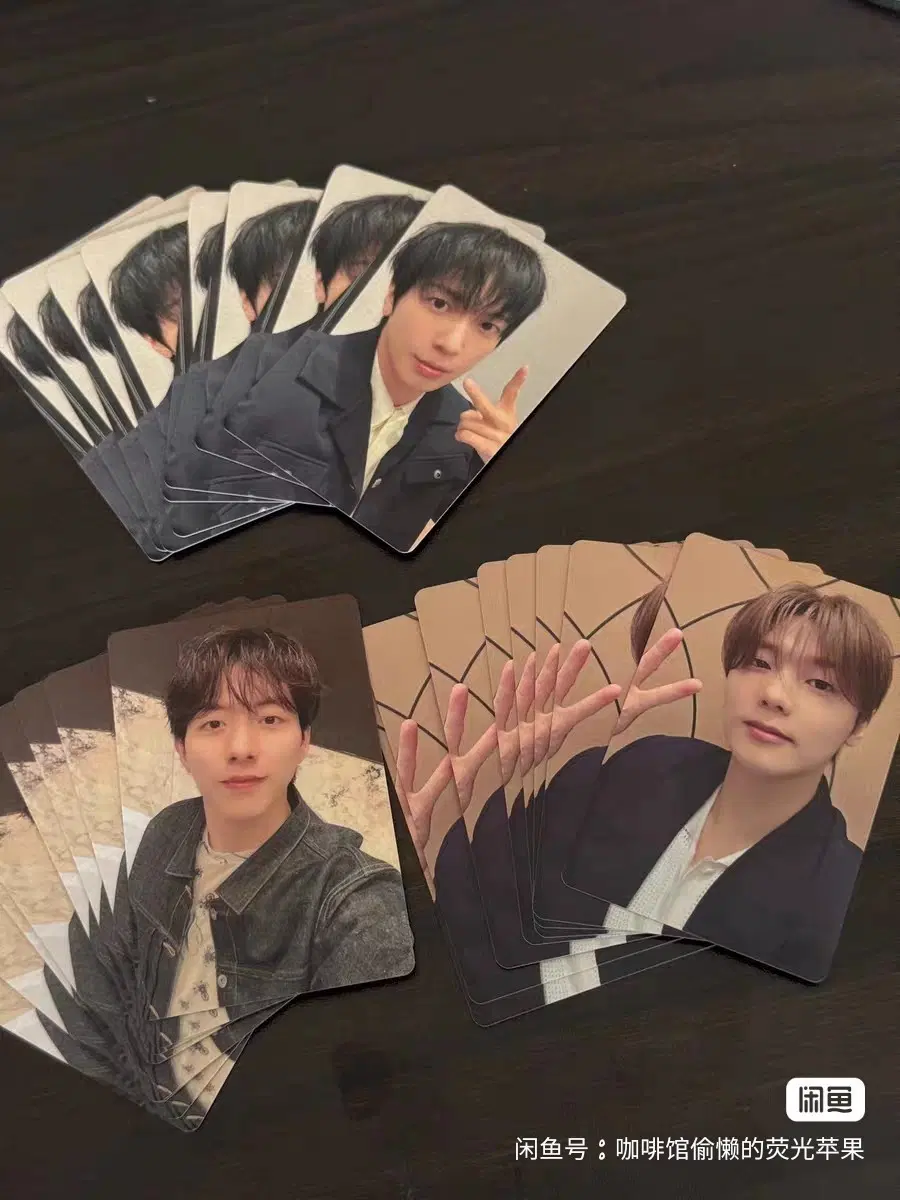 예판 씨엔블루 중국 팬싸인 포카 3장 한세트 세트당