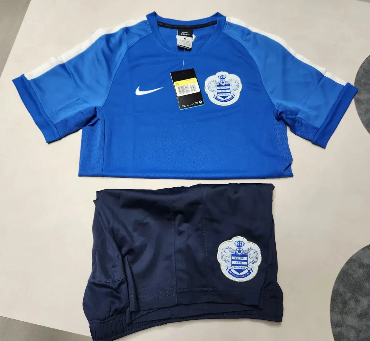 [S] 15-16 QPR 퀸즈파크 레인저스 반팔 트레이닝 세트 새제품