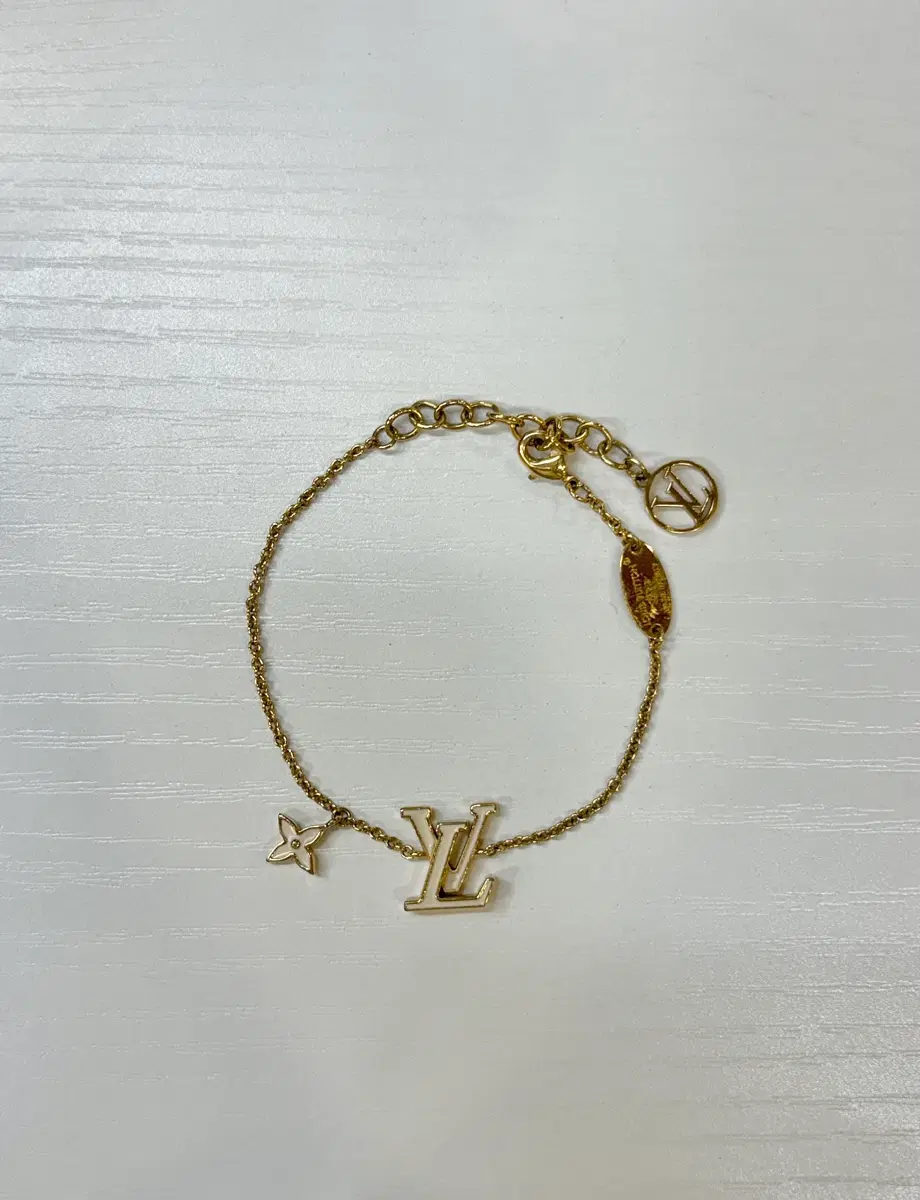 [S급/정품] 루이비통 LV 아이코닉 금장 팔찌