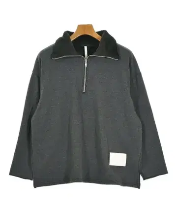 Dignite collier 여성용 맨투맨