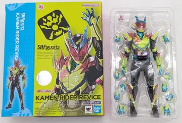 BANDAI SPIRITS S.H.Figuarts 가면라이더 리바이스 가면라이더 리바이스