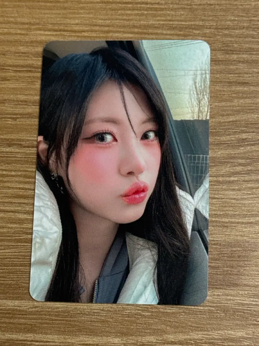 리센느 리브 글로우업 애플뮤직 대면 미공포 포토카드