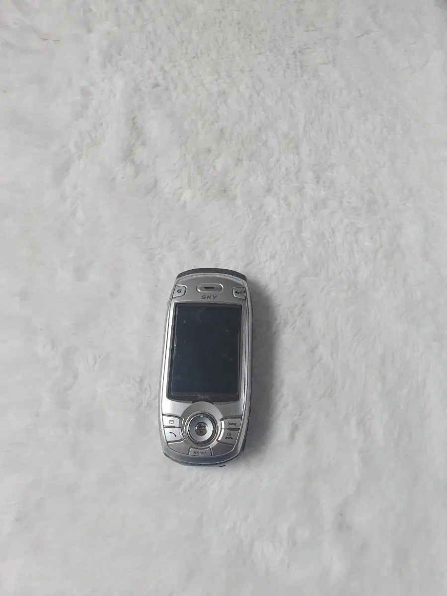 IM-8300 스카이3d게임폰 정상 소장용