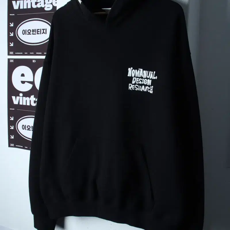 (L-XL) 노매뉴얼 후드티셔츠 레터링 블랙 스트릿-H37260