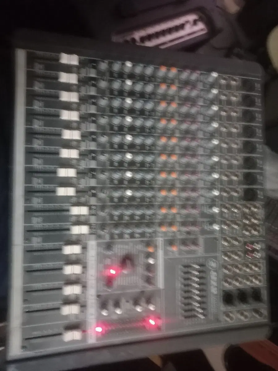 맥키 CFX MK2 음향믹서기