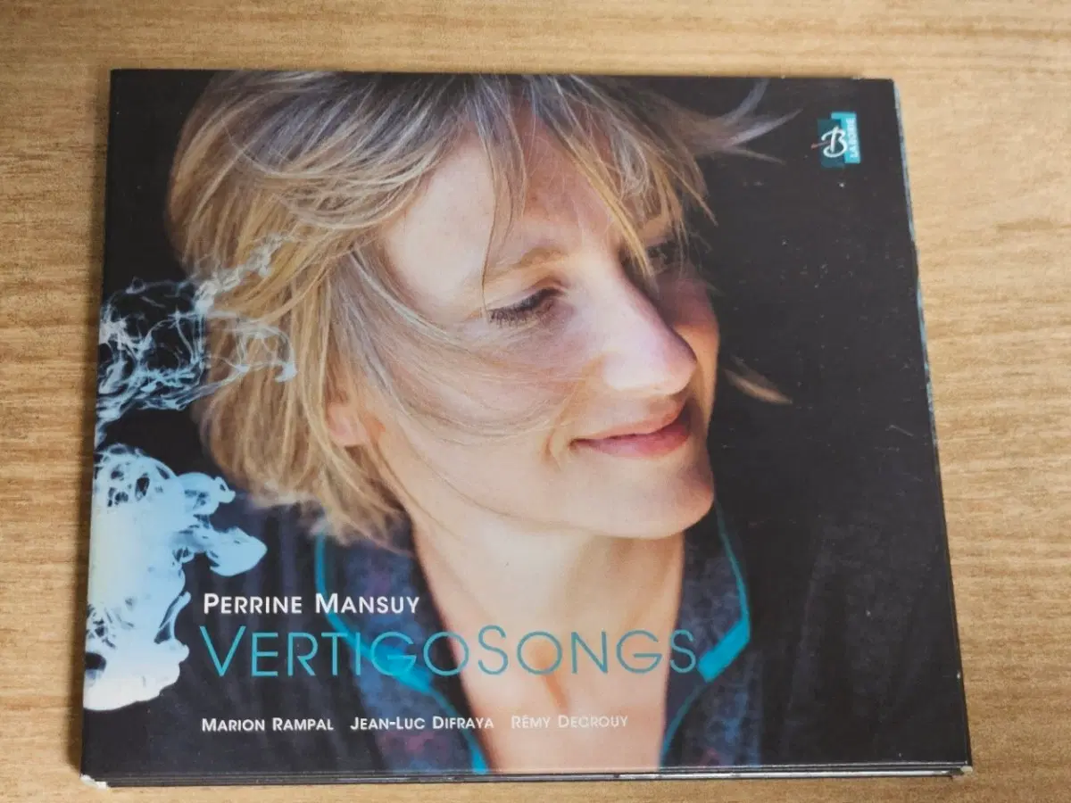 페린 망쉬 (Perrine Mansuy) - [Vertigo Songs] (수입 CD)