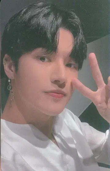 ATEEZ THE WORLD EP.1: MOVEMENT WOO YOUNG 트레이딩 카드 회장 한정판