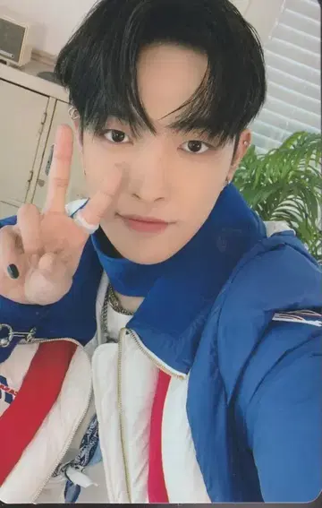 ATEEZ LIMITLESS HONG JOONG 트레이딩 카드