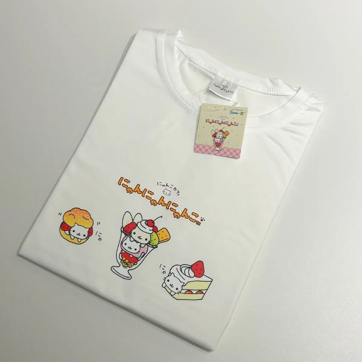 냥냥냥코 티셔츠 FREE
