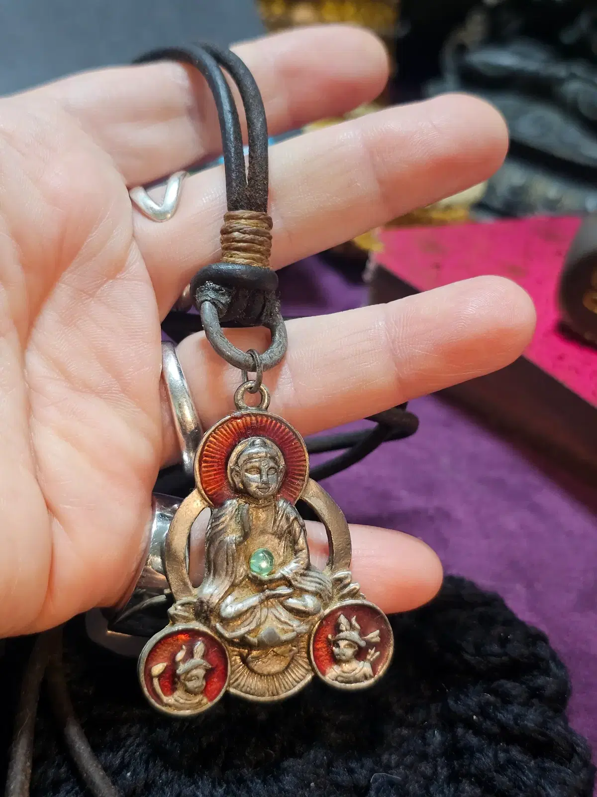 Briar Dharma Charms Sacred Triad 약사여래 빈티지 펜던트