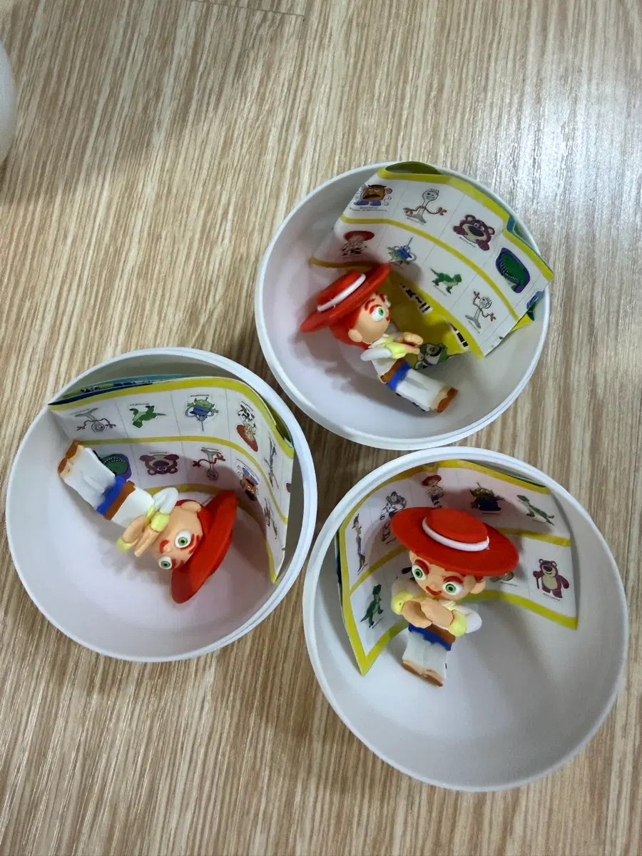 토이스토리 히퍼 제시 판매(교환은 버즈랏소)