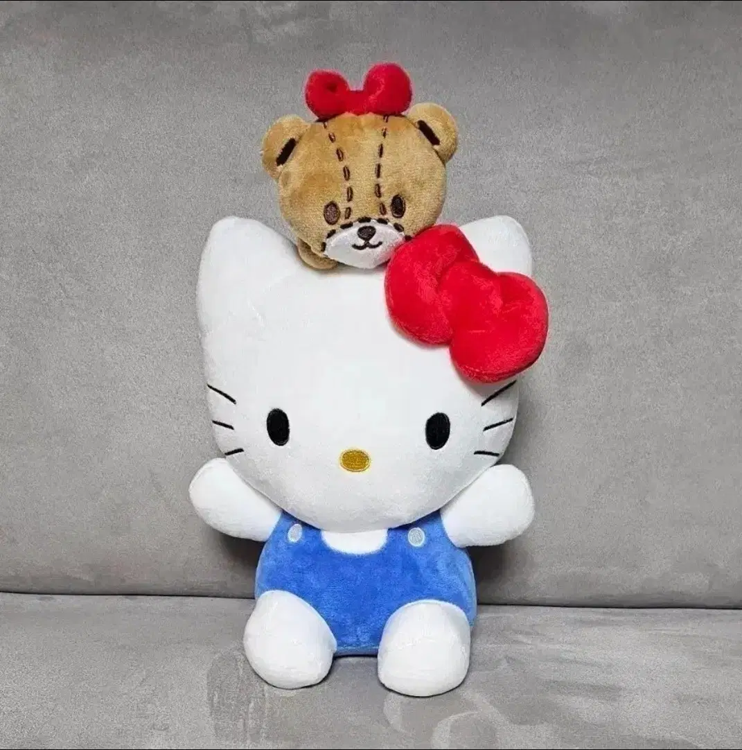 정품 산리오 헬로키티 커플 25cm 중형 인형