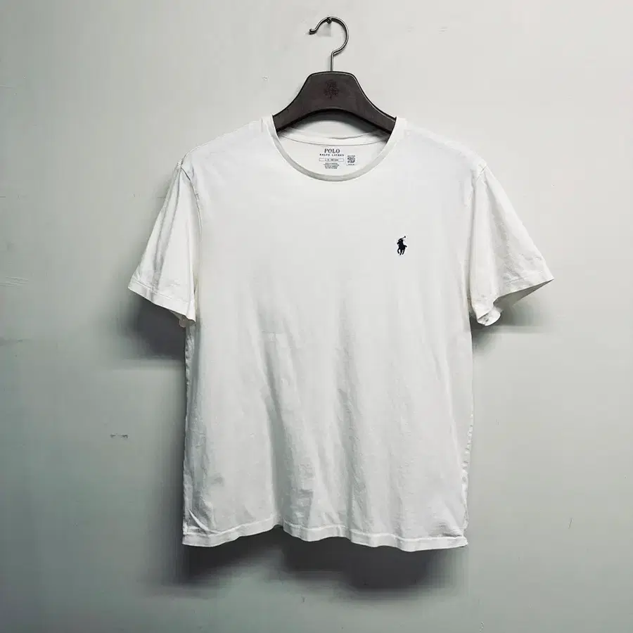 폴로 랄프로렌(POLO RALPH LAUREN) 화이트 라운드넥 반팔 티셔츠 / 포니 로고 반팔티 (L 사이즈, 100~105 추천)