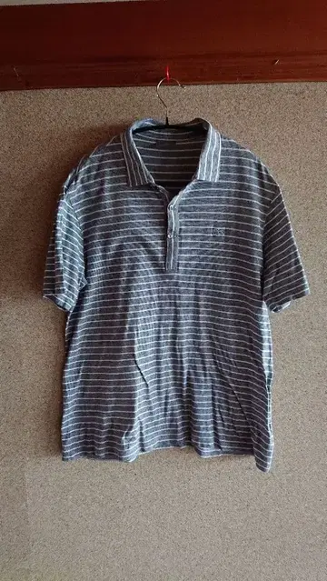 LACOSTE 라코스테 보더 피케 셔츠 그레이 사이즈(M~L 정도)