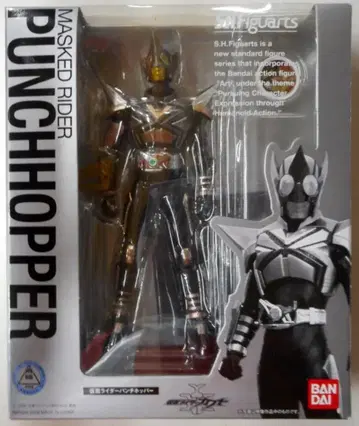 반다이 S.H.Figuarts 가면라이더 카부토 가면라이더 펀치 호퍼 (초회판/받침대 포함)
