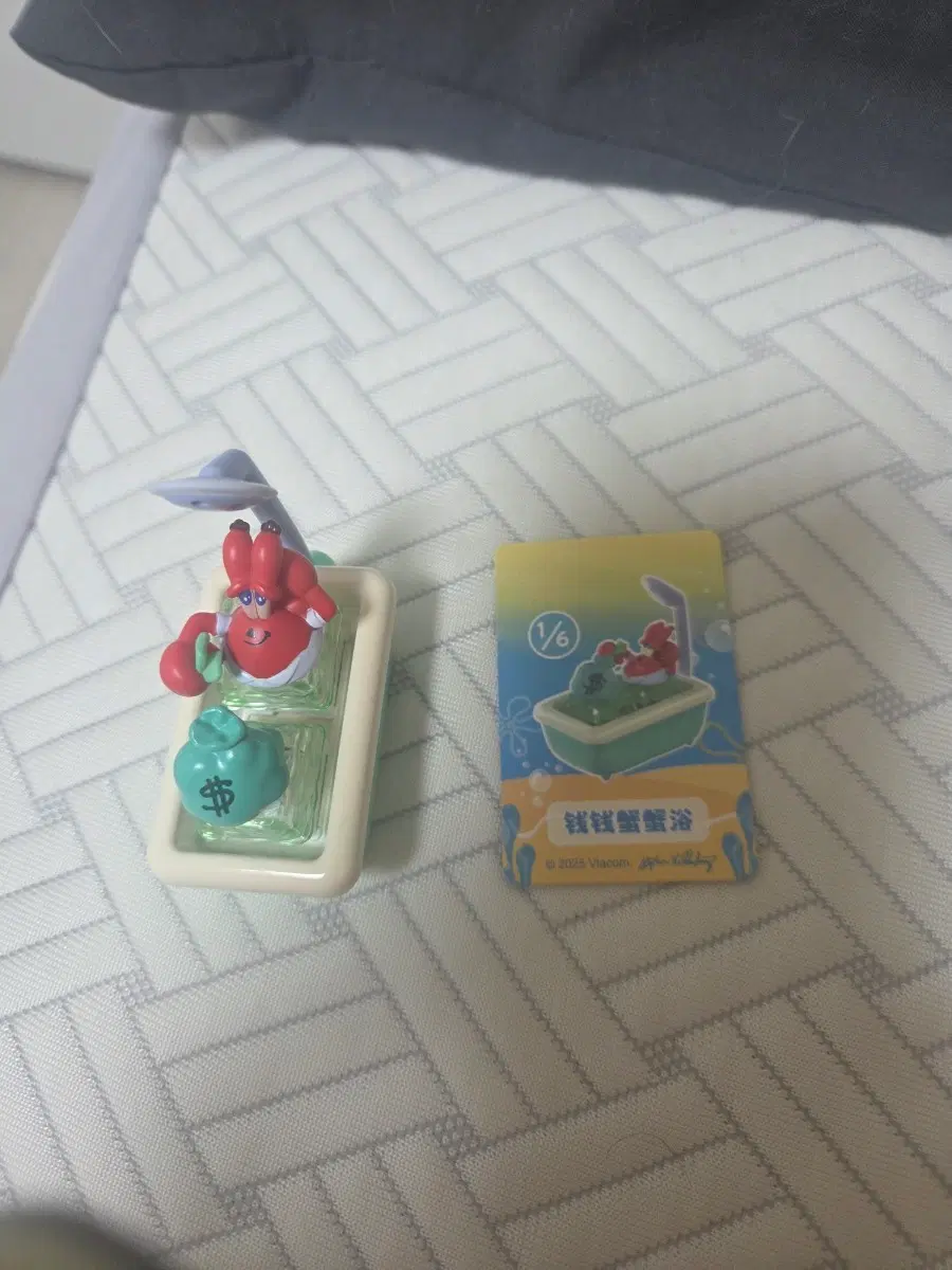 스폰지밥 키캡 집게사장 팝니다