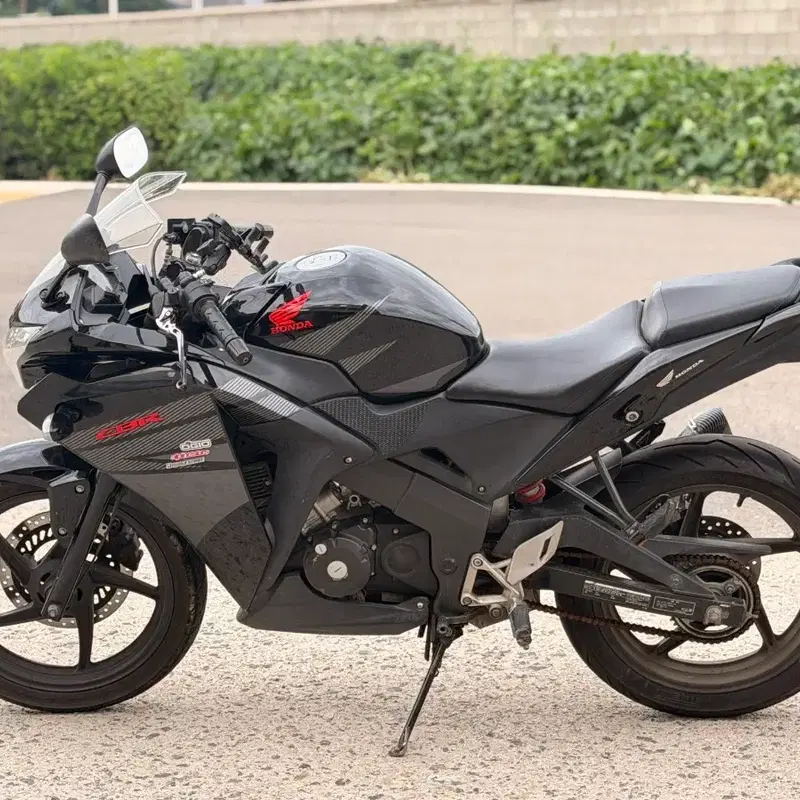 혼다 cbr125r 15년식 1.3만 배기 판매합니다
