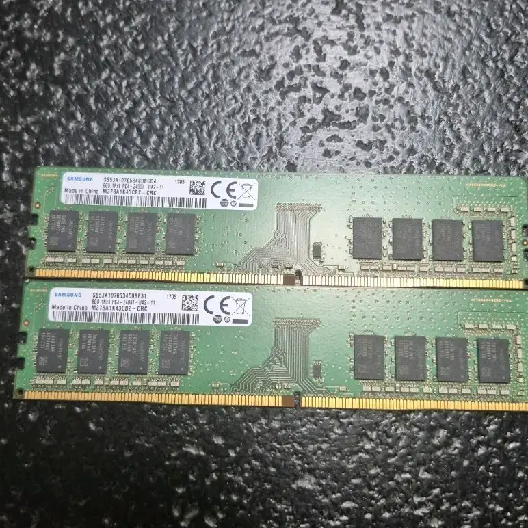 삼성 8GB 메모리 램 PC4-2400T-UA2-11 컴퓨터 부품