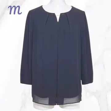 새상품 리플렉트 쉬폰 절개 키넥 블라우스 (M) 네이비 7부 소매