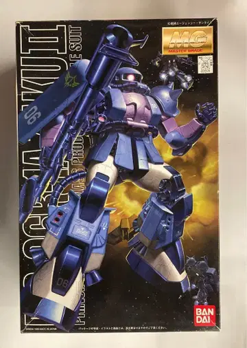 반다이 MG 검은 삼연성용 자쿠 II 1/100
