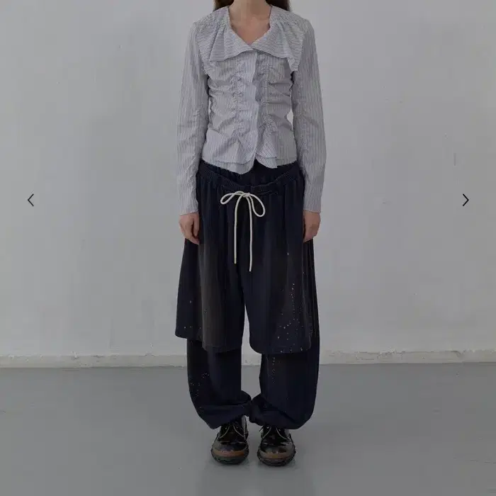 Lcdc 볼륨 셔링 블라우스 그레이 s