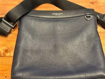 MICHAEL KORS 숄더백 네이비