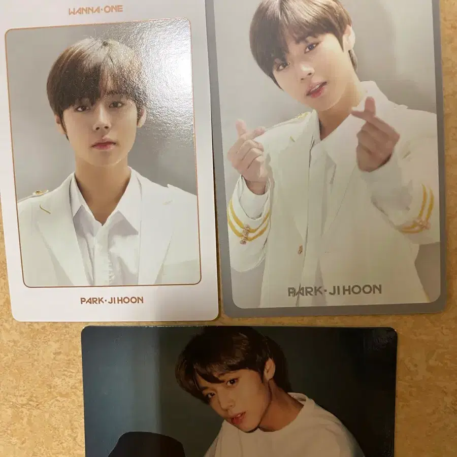 워너원 공식 굿즈 박지훈 포카 팝니다