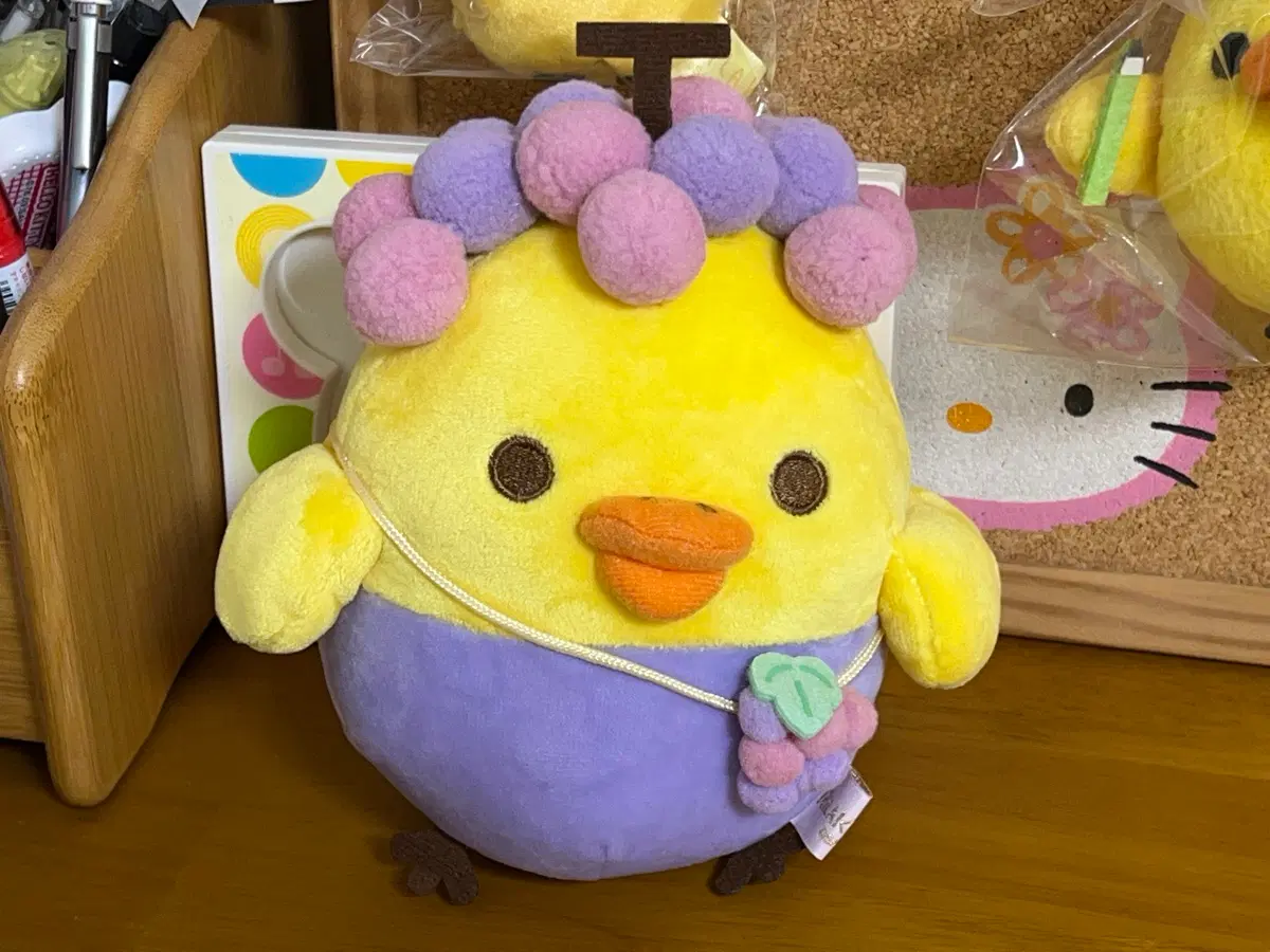 고전 포도 키이로이토리 인형