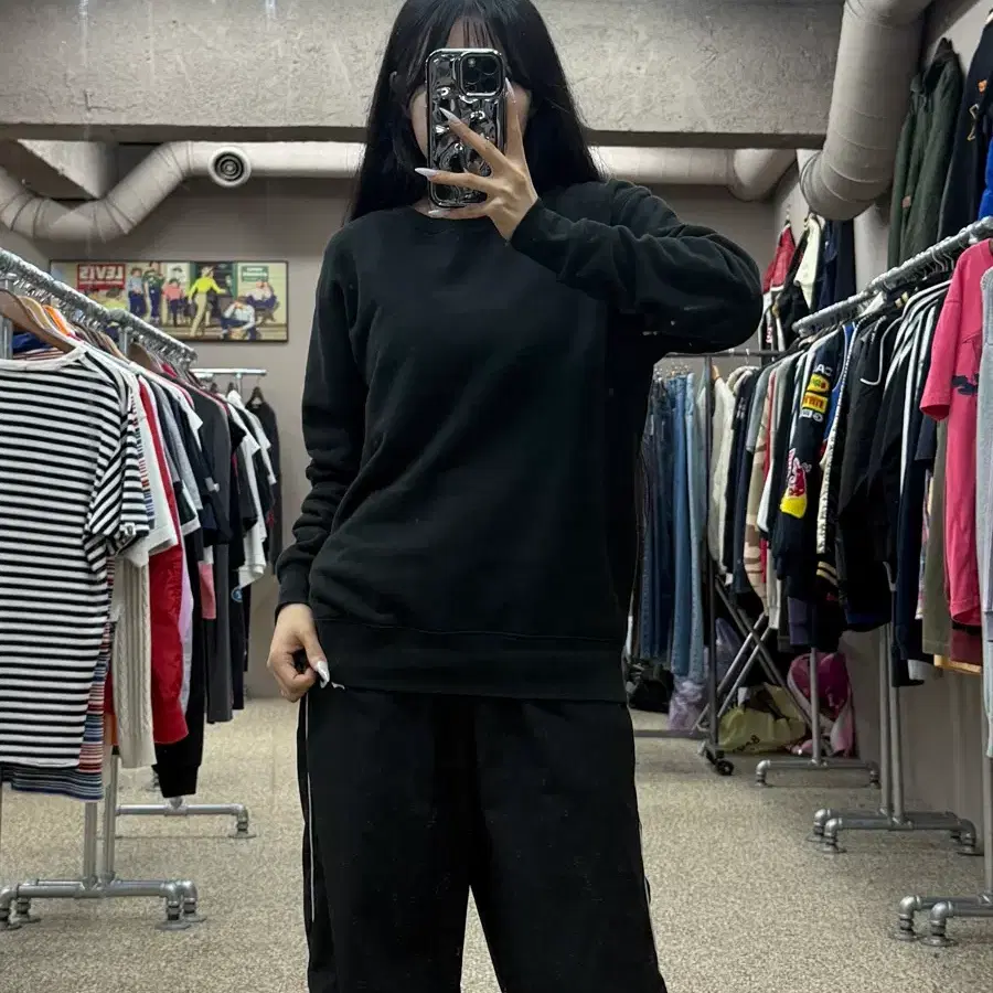 꼼데가르송 CDG 빅로고 맨투맨 블랙 S230