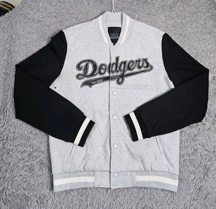 MLB LA 다저스 야구 점퍼 그레이 L