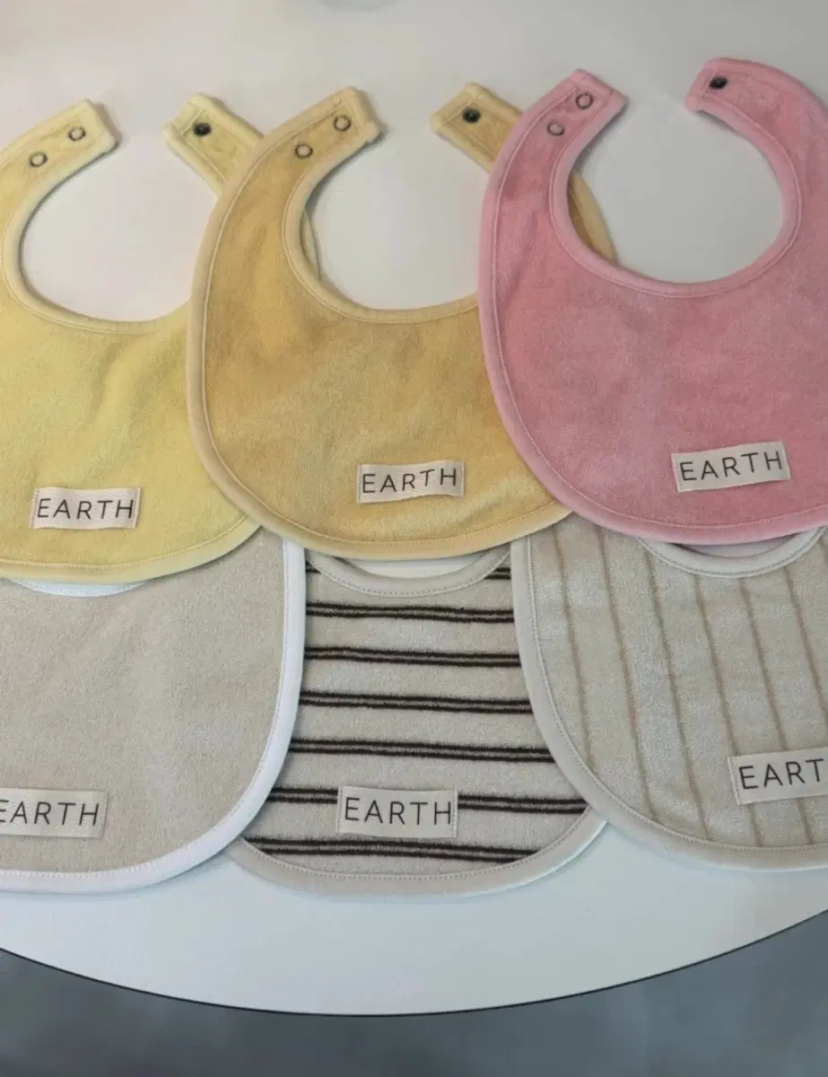 얼쓰빕(EARTH) 유기농 코튼 턱받이 새상품 판매