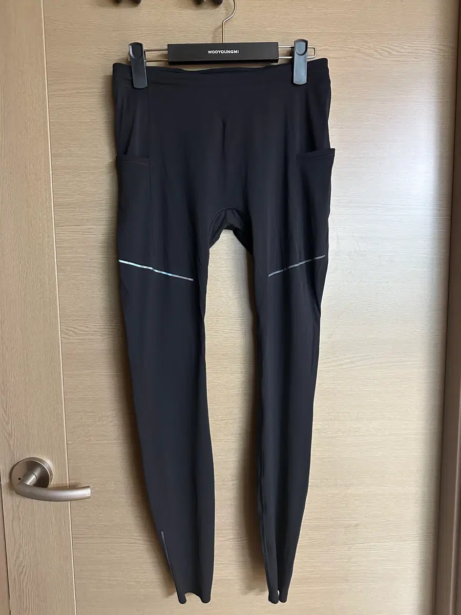[M]룰루레몬 패스트앤프리 타이즈 28