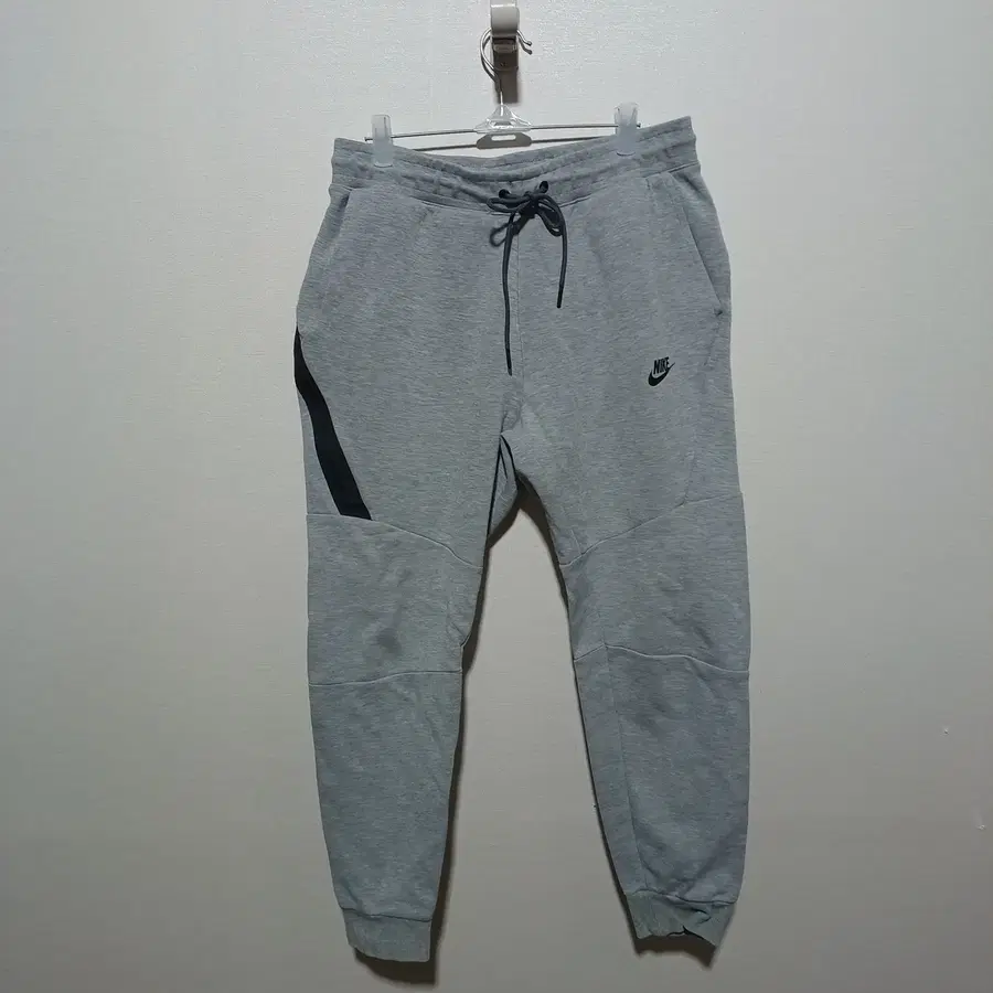 나이키 테크핏 남성 조거 팬츠 M (26A2131)