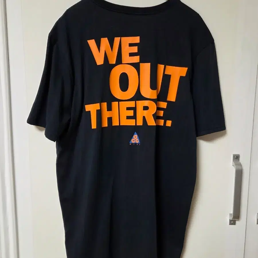 나이키 ACG 'WE OUT THERE' 반팔 티셔츠