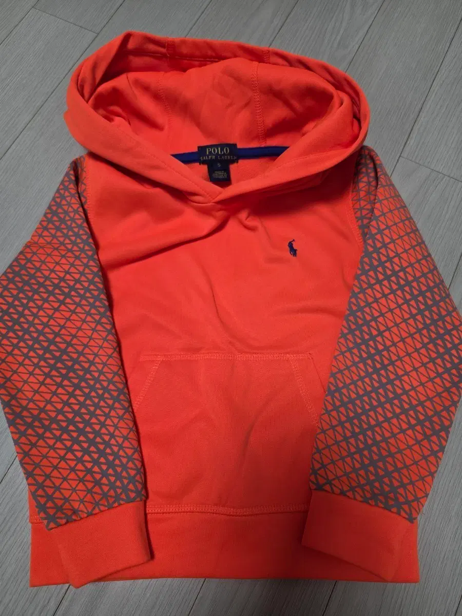오렌지 폴로 후드티 5세용 100에서 110