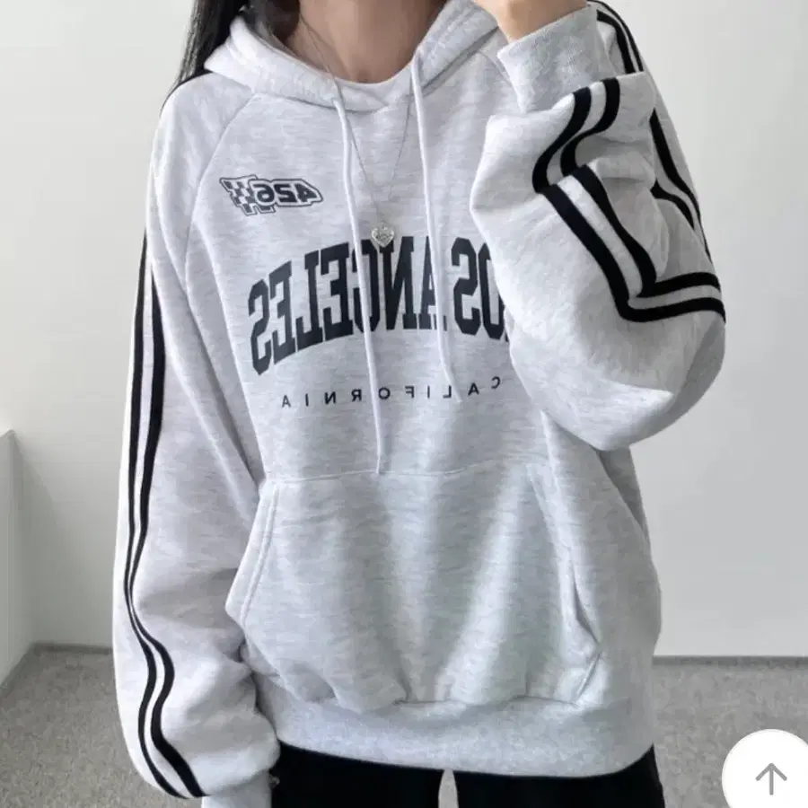 에이블리 후드티 벡메란지 새상품