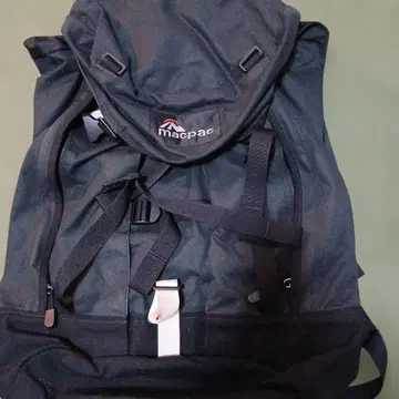 macpac 게코 35L 구 로고 백팩 블랙