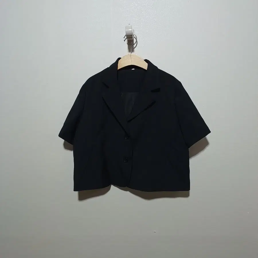 여성 반팔 크롭 자켓 M (26A2143)