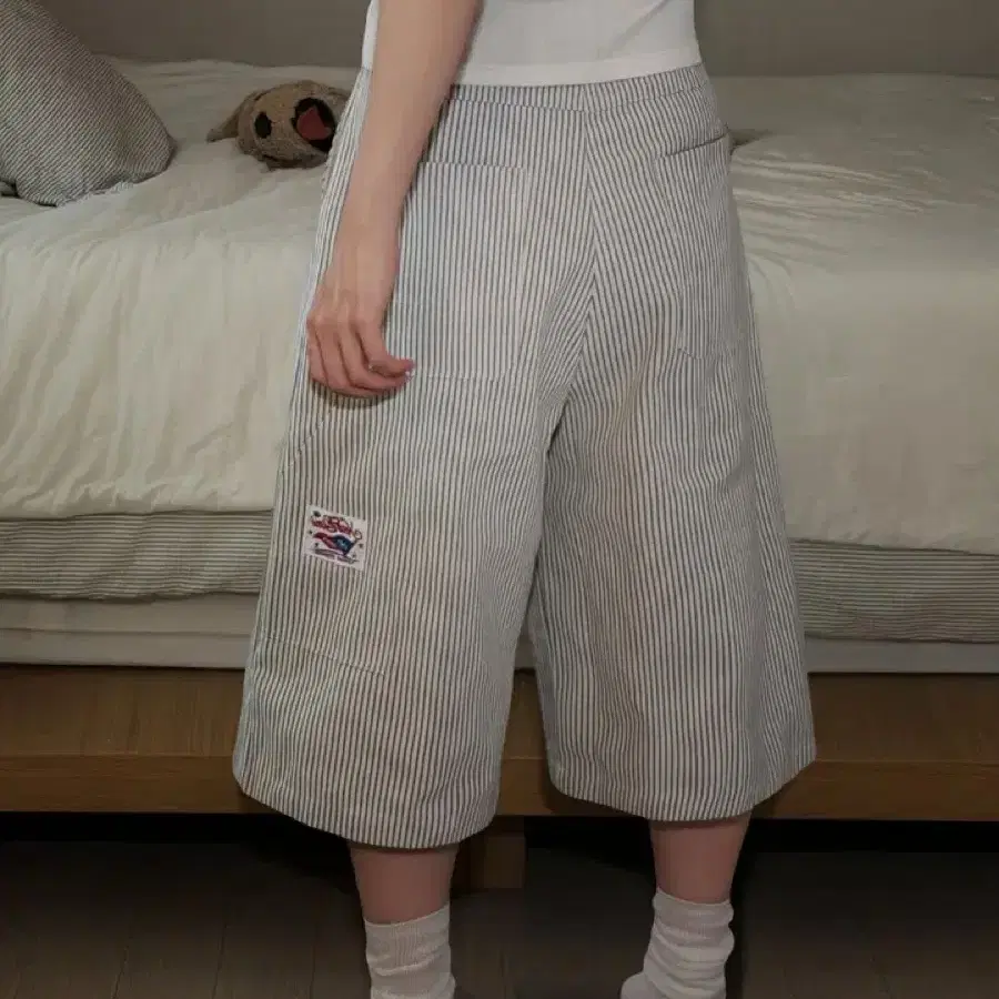 빈티지 와펜 스트라이프 버뮤다 와이드 7부 반바지