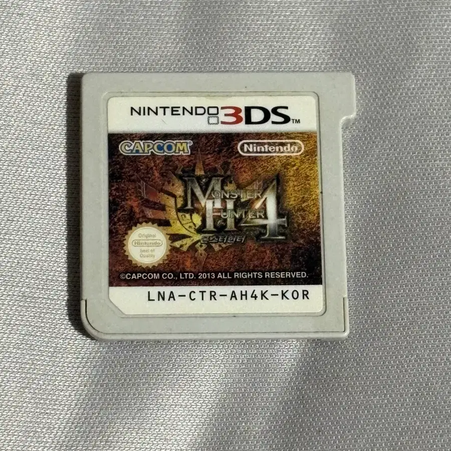 닌텐도3ds 몬스터헌터4 알칩 판매합니다