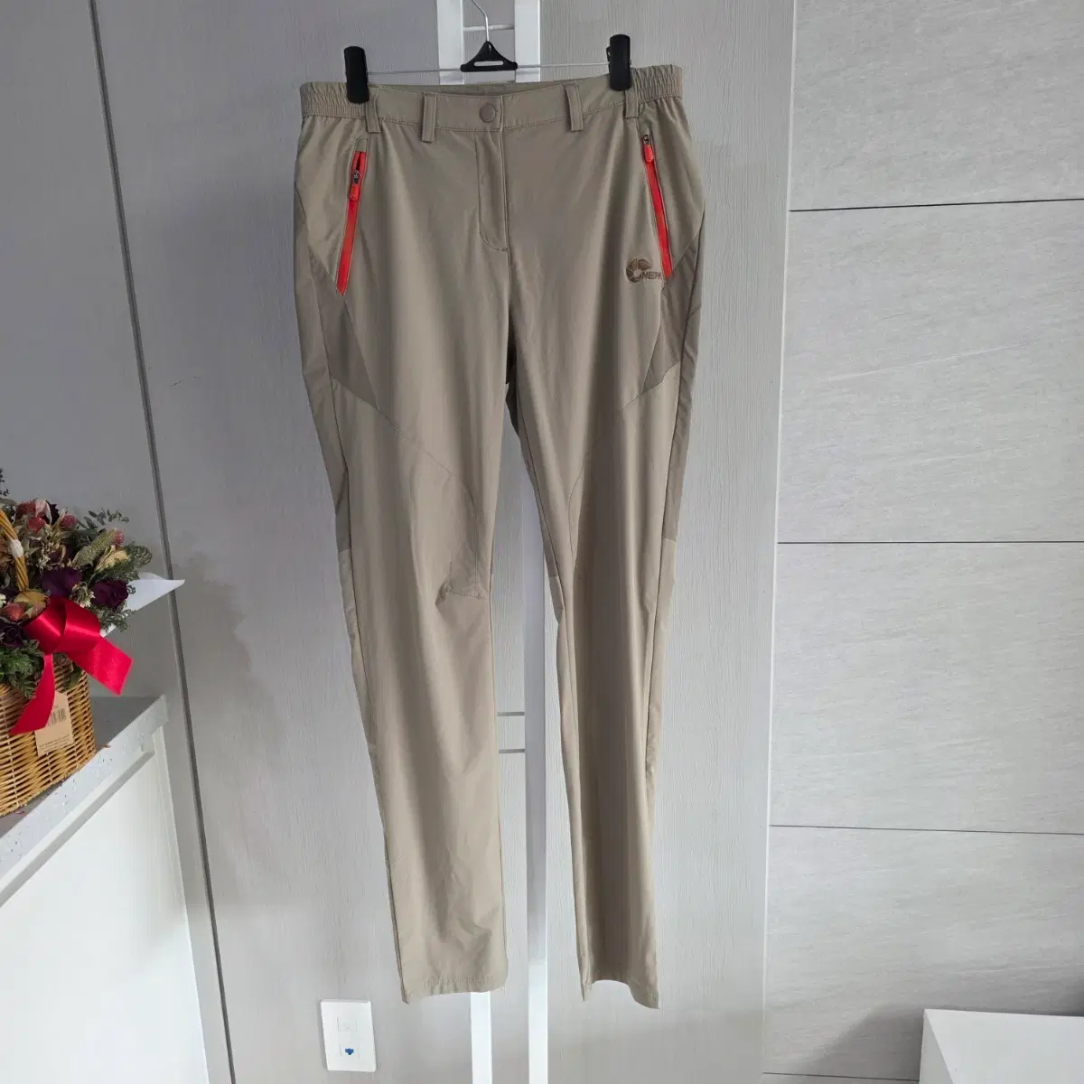 네파 등산바지 베이지색