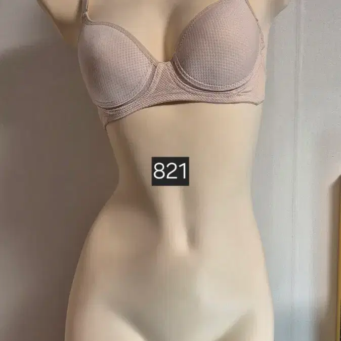 베이지색 브라 75a 821