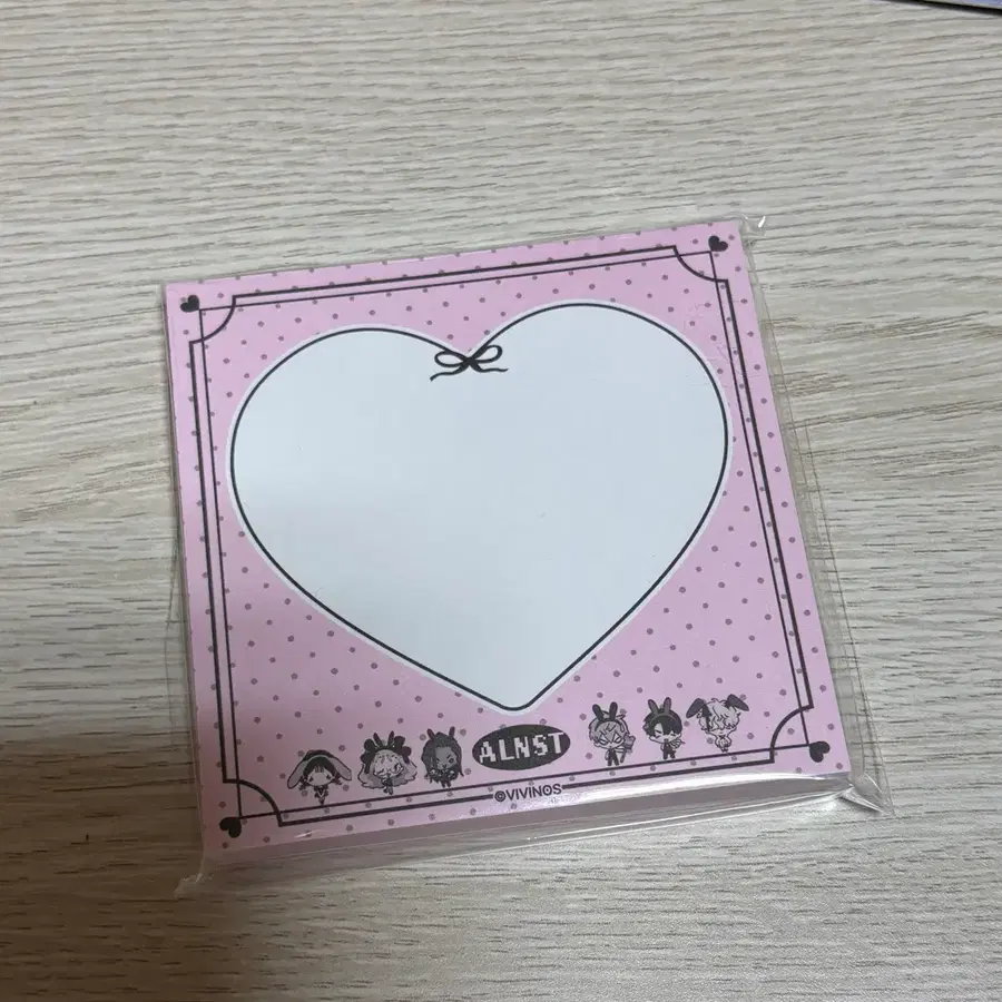 에이스테 바니스테 패키지 메모지 미개봉 애니플러스 에일리언 스테이지