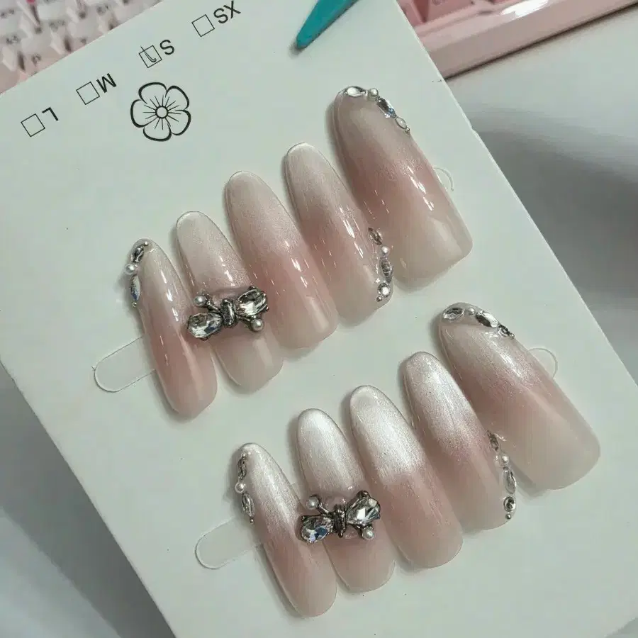 리본 자석 그라 네일팁 [S]